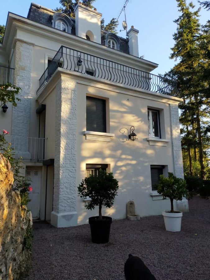 Hotel Particulier De Montmorency - Proche Aeroport Paris Roissy-Charles De Gaulle מראה חיצוני תמונה